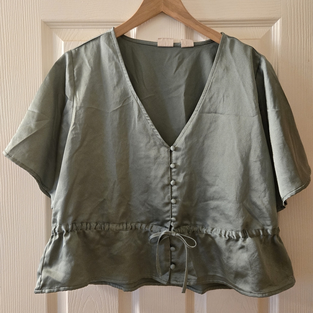 Levi's Elegant Green Women's Top